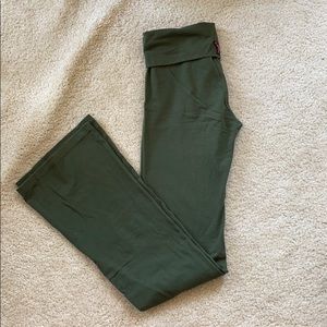 Olive Green Flare Yoga Pants Size Small